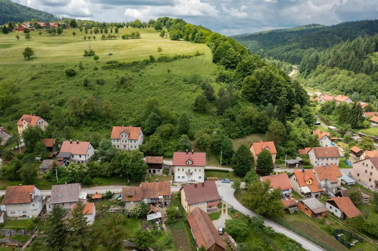 Dvije Lipe location